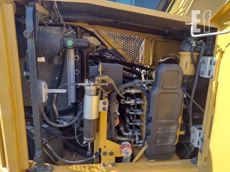 2023-caterpillar-310-image-46