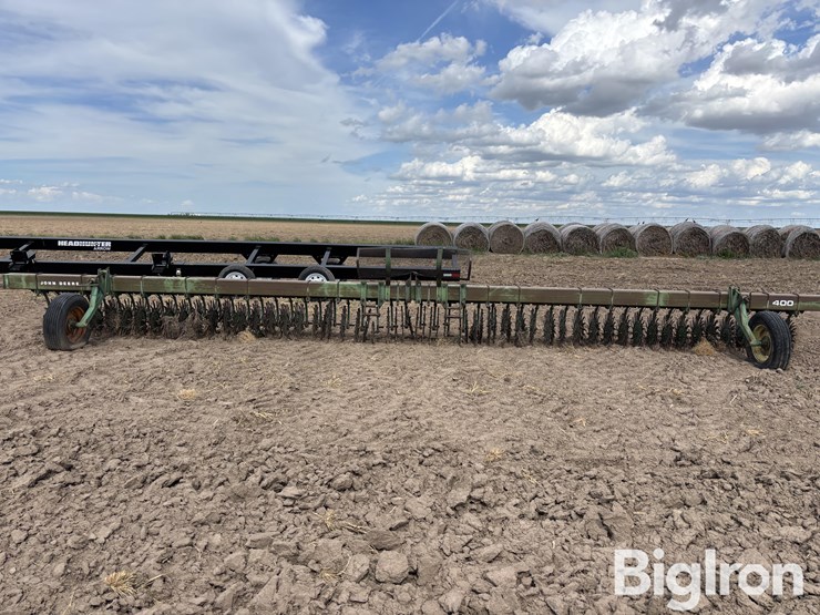 john-deere-400-image-2