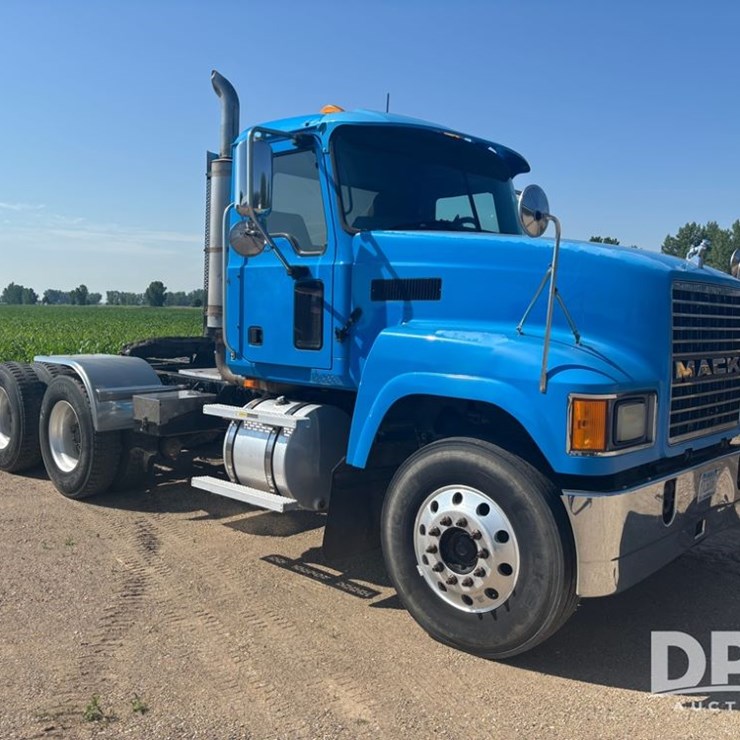 2006 MACK CHN613