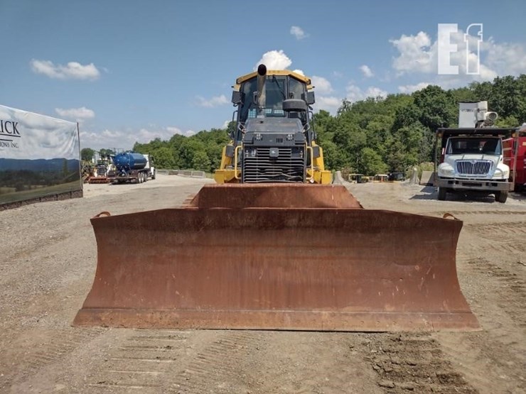 2019-deere-750k-lgp-image-2