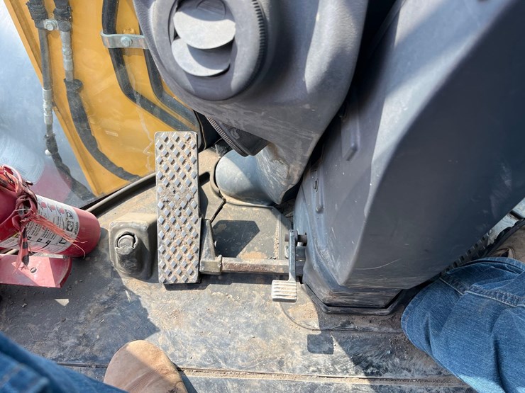 john-deere-644-image-72