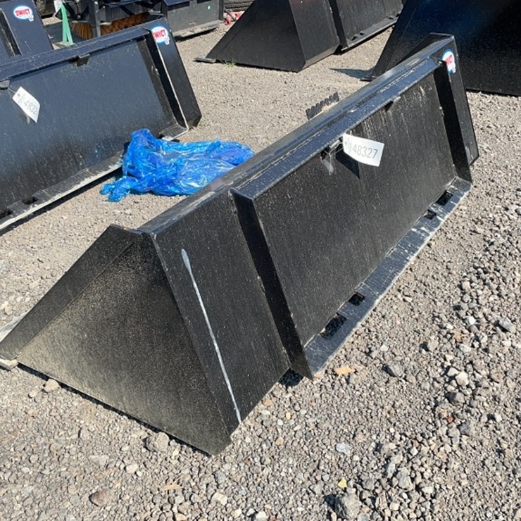 #1004 • SWICT 66" SKID STEER SMOOTH BUCKET