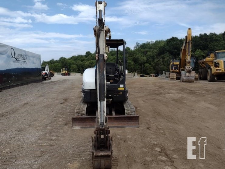 2017-bobcat-e35i-image-2