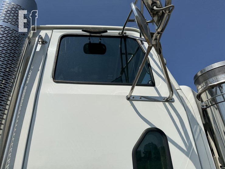 2012-western-star-4900-image-33
