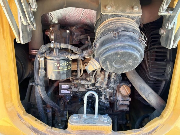 2021-deere-35g-image-14