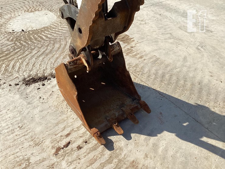 2022-bobcat-e60-image-12