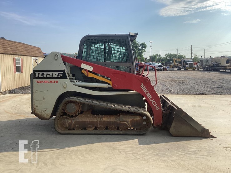 2017-takeuchi-tl12r2-image-5