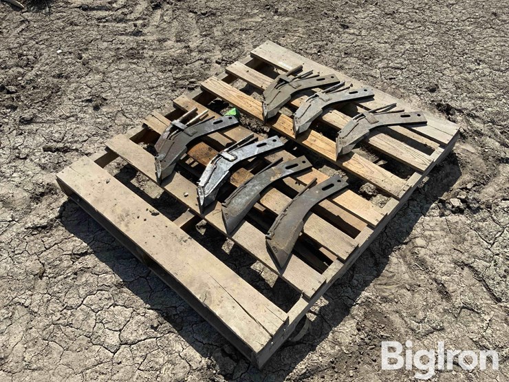 fertilizer-application-chisels-image-7