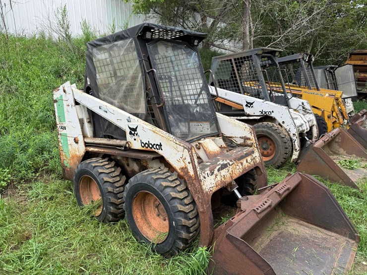 bobcat-642b-image-1