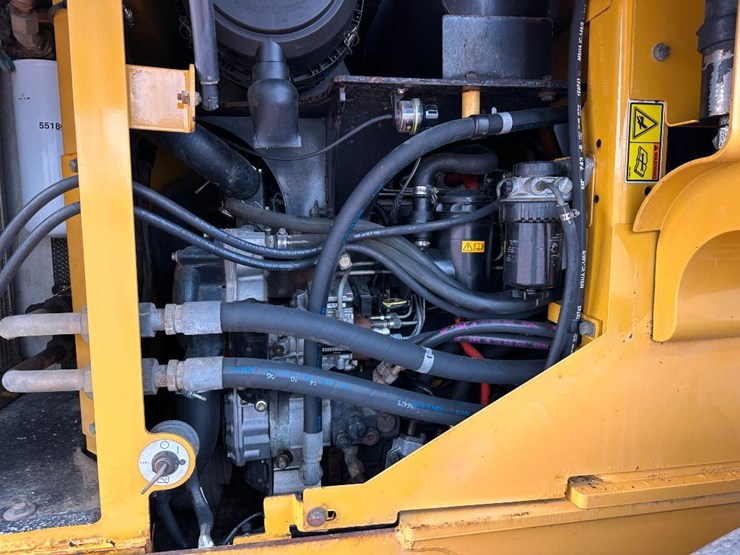 2006-caterpillar-924g-image-23