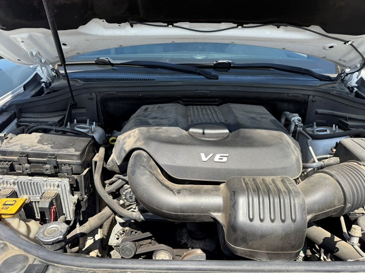 2015-jeep-grand-cherokee-image-38
