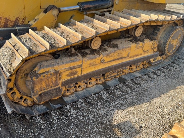 caterpillar-d6k-image-11