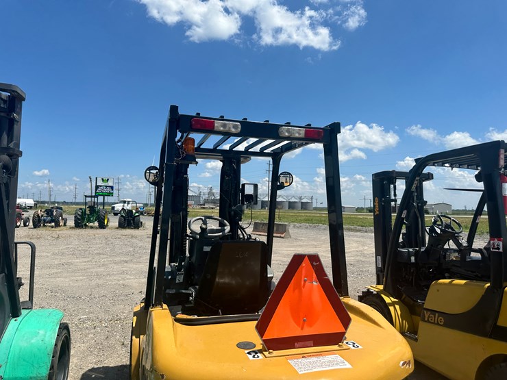 caterpillar-c5000-image-16
