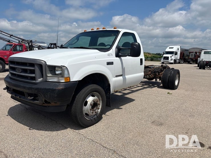 2003-ford-f450-image-1