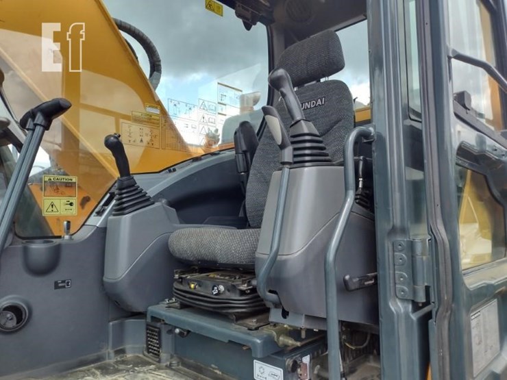 2018-hyundai-hx235-lcr-image-16