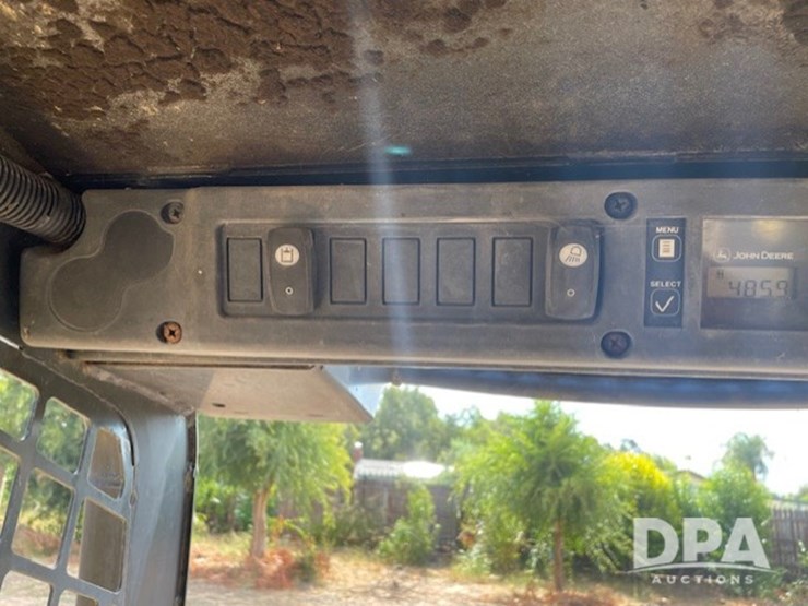 2005-john-deere-317-image-42