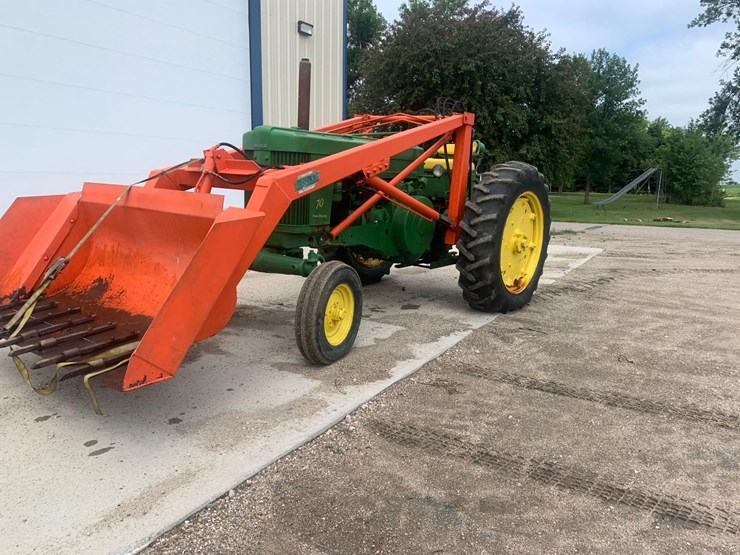 john-deere-70-image-1