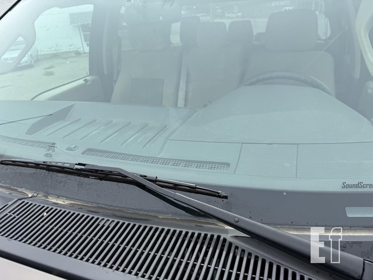 2016-ford-f250-xlt-image-27