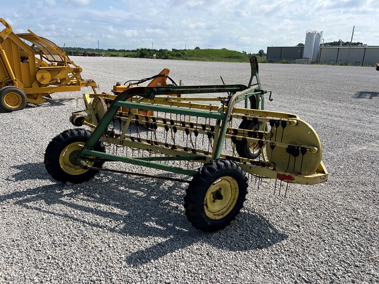john-deere-660-image-3
