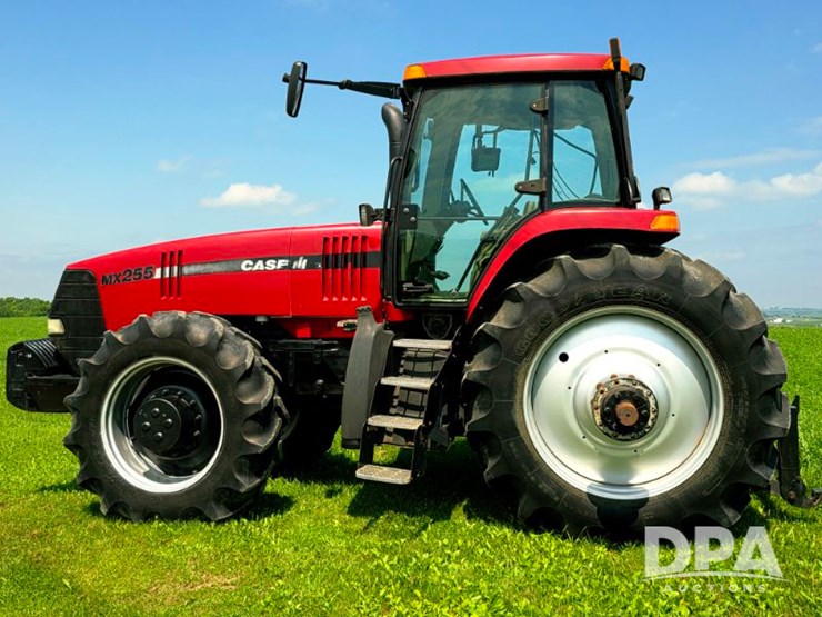 case-ih-mx255-image-61