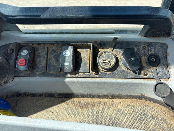 2012-caterpillar-930-image-38