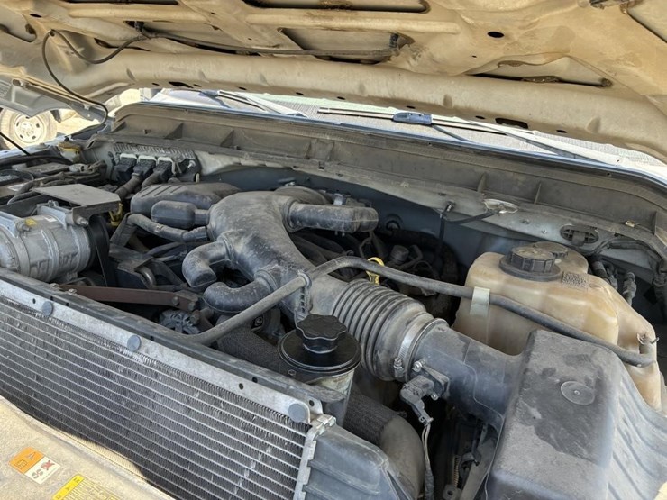2012-ford-f550-image-7
