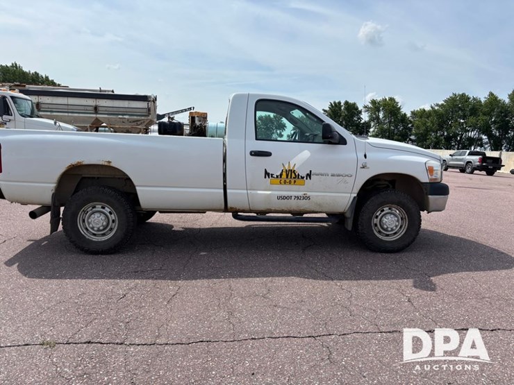 2006-dodge-ram-2500-image-8