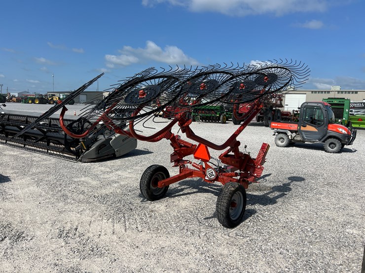 2023-rhino-er8-image-3