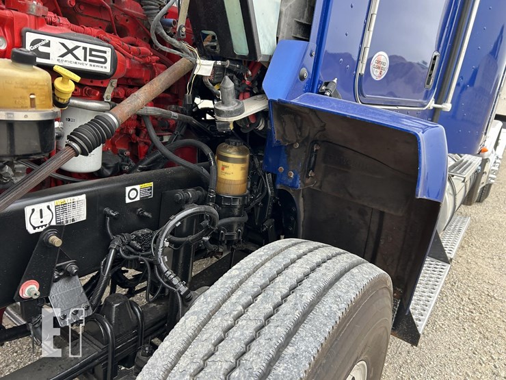 2018-kenworth-t800-image-29