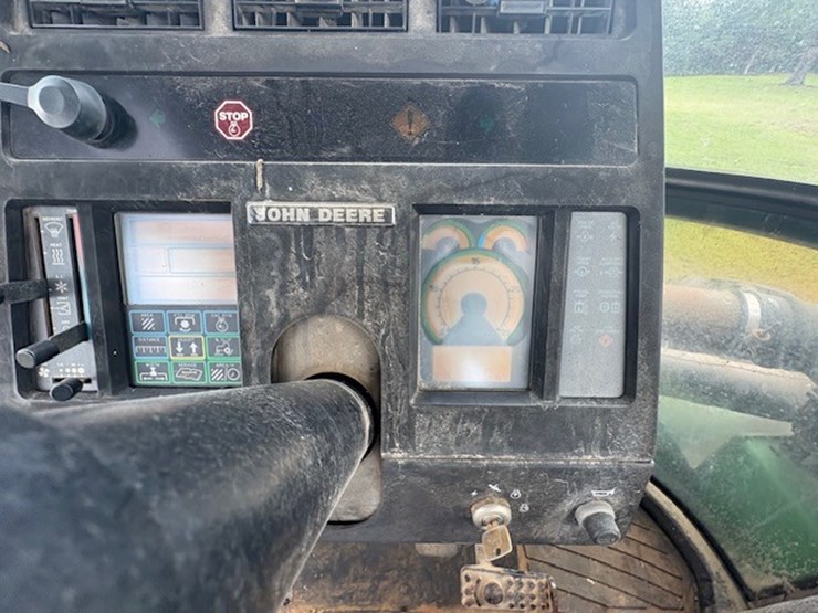 john-deere-8560-image-53