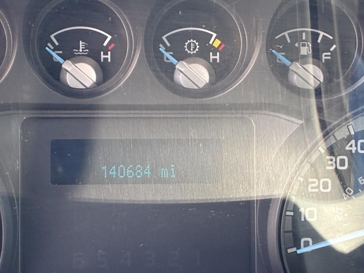 2014-ford-f250-image-13