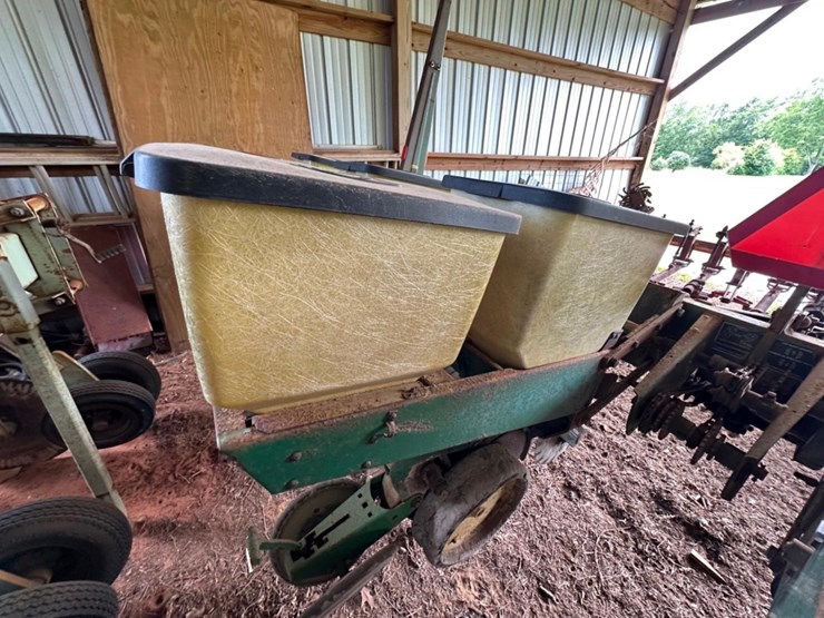 john-deere-7000-image-8