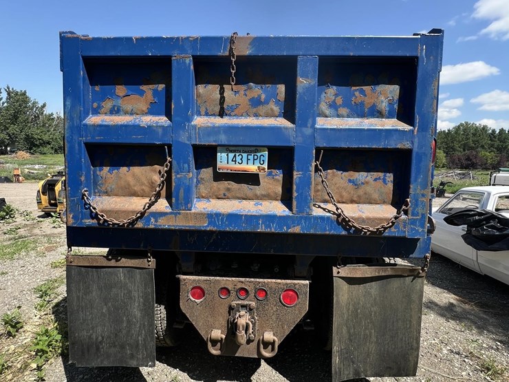 1990-mack-f600-image-6