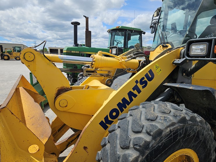2018-komatsu-wa320-image-26