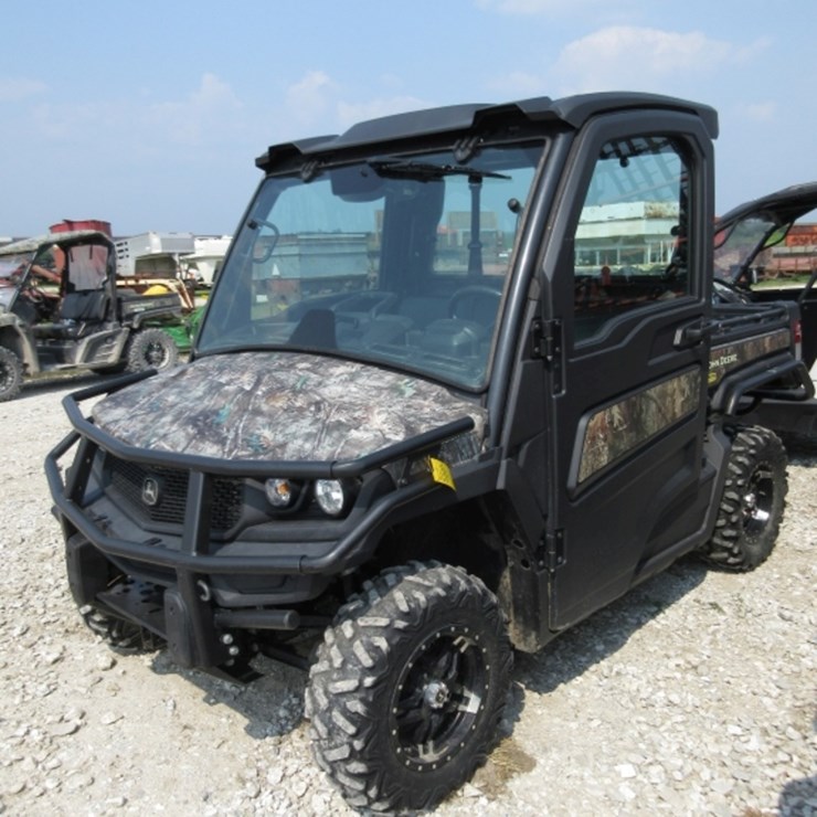 2021 John Deere XUV835M