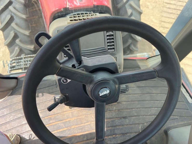 2002-case-international-mx270-tractor-image-28