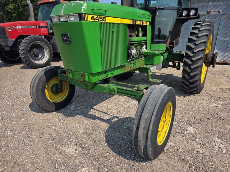 1990-john-deere-4455-image-24