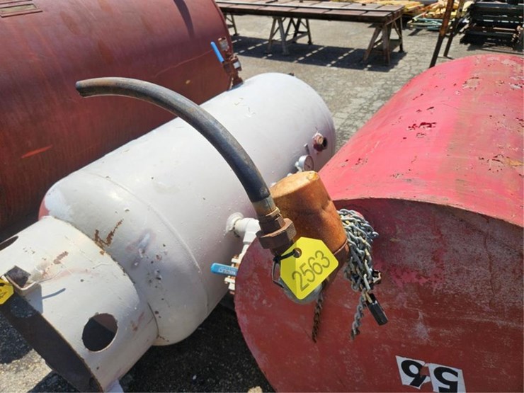 #2563-•-fuel-tank-image-6