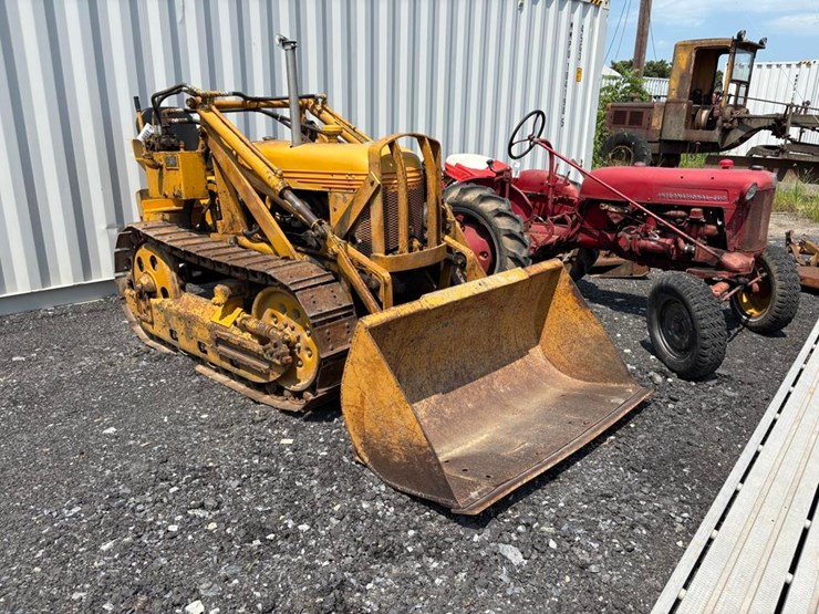 ware-crawler-hgh-loader-image-3