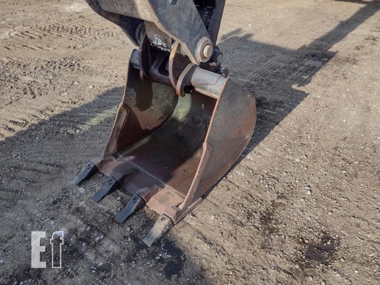 2021-bobcat-e60-image-19