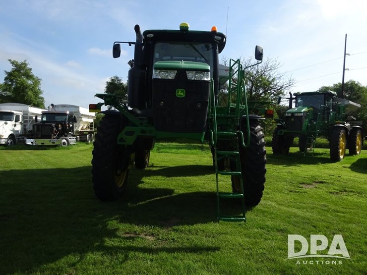 2019-john-deere-r4045-image-7