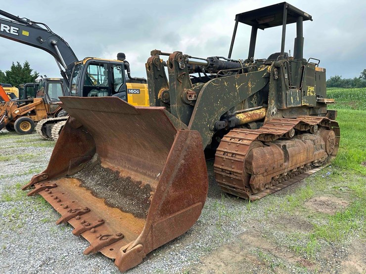 caterpillar-973-image-1