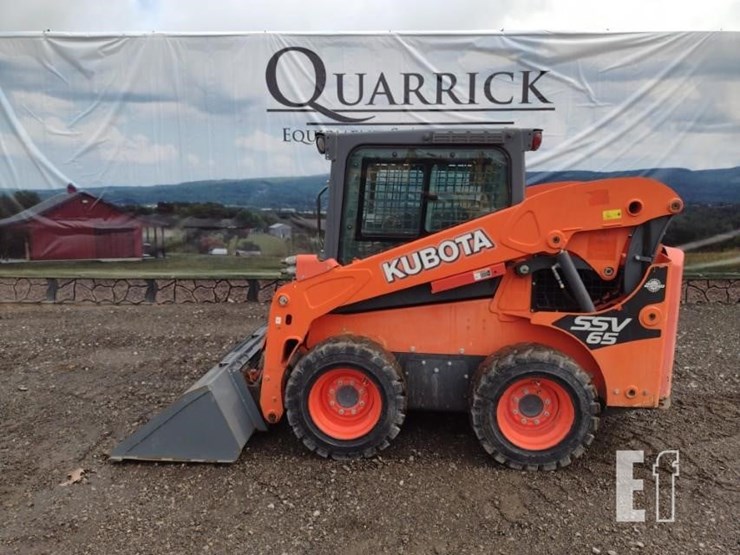 2016-kubota-ssv65-image-1