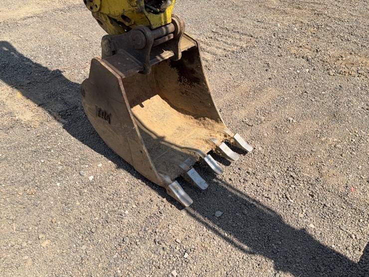 yanmar-vio55-image-13