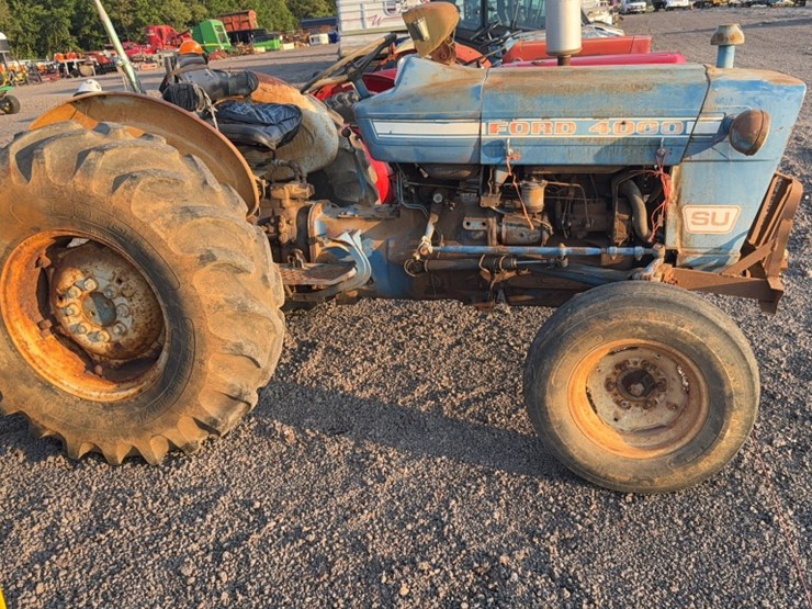 ford-4000-image-6