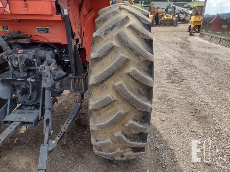 kubota-m9000-image-21