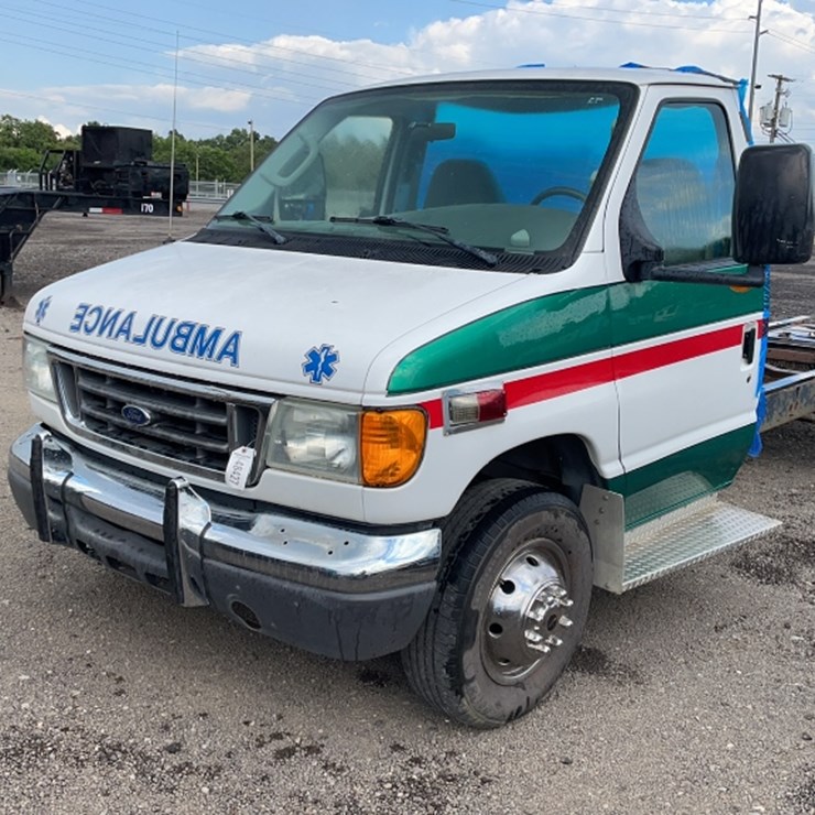 2006 FORD E450