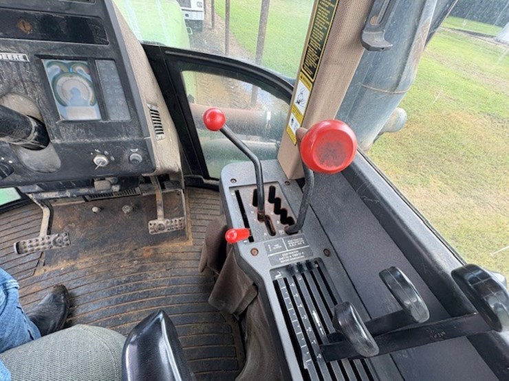 john-deere-8560-image-50