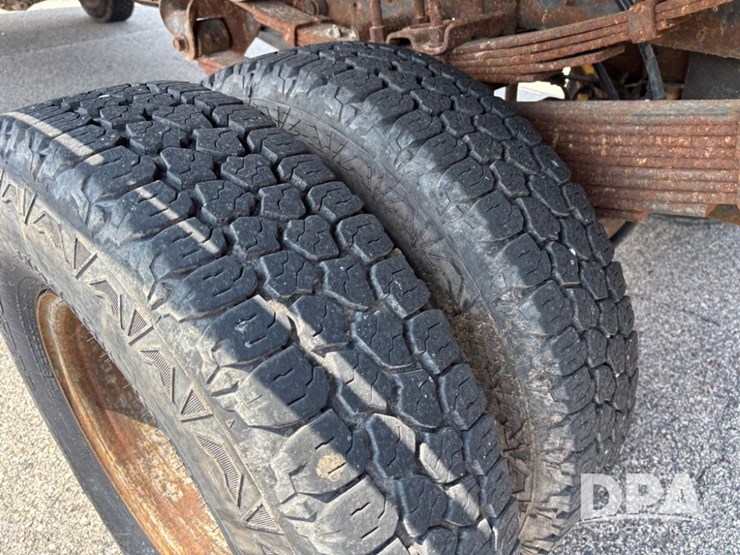 1999-ford-f350-image-49