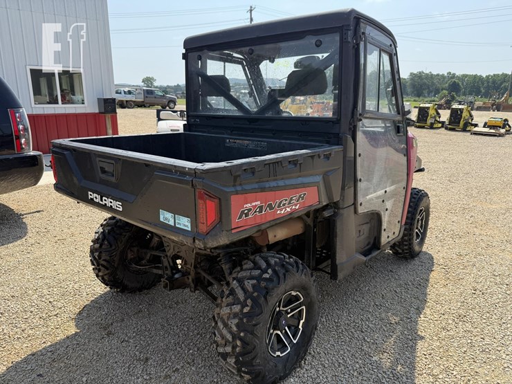 2015-polaris-ranger-image-4